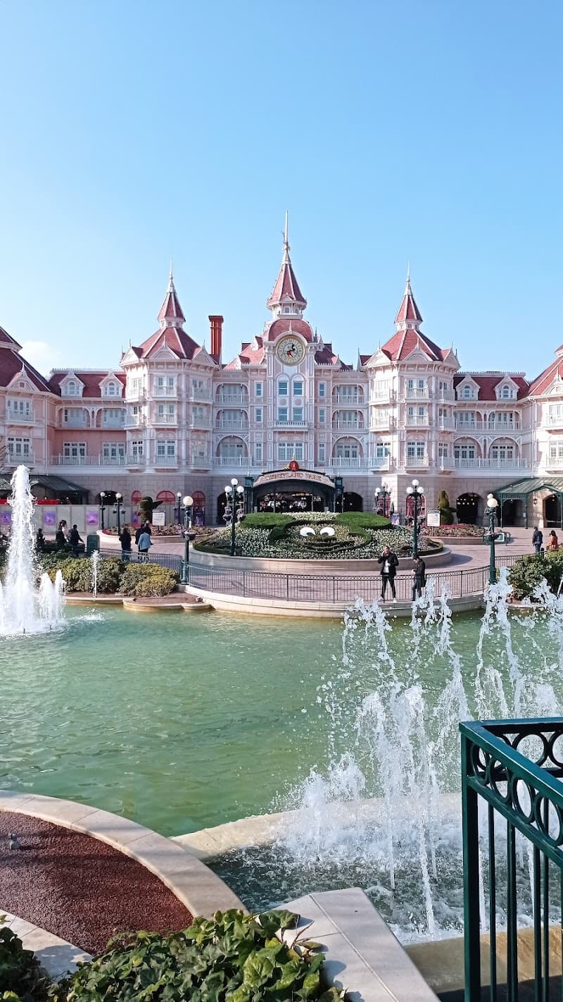 Disneyland Hotel Spa by Clarins Chessy photo