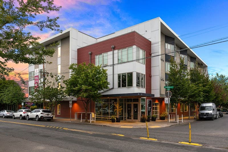 Division Street Studios Cobb photo