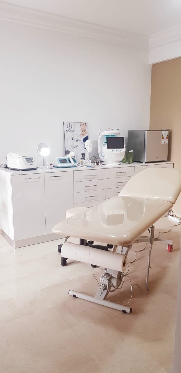 Docteur Amani REKIK BORGI Tunis photo