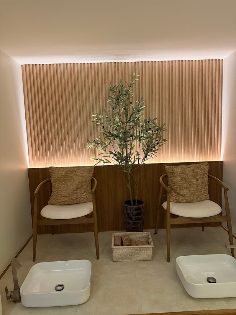 Doctor Wain Massage Shop Ron Phibun photo