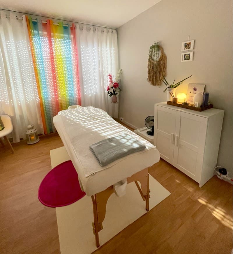 Dominique L. - Energéticienne, magnétiseuse, masseuse bien-être certifiée Olivet photo