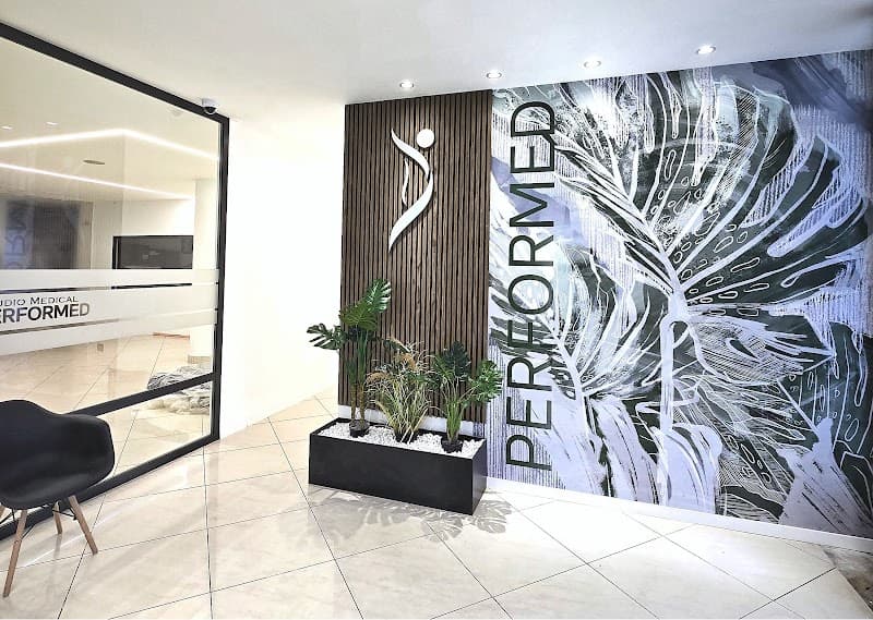 Dott. Riccardo Nicolosi Fisioterapista e Osteopata Termini Imerese photo