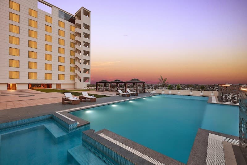 DoubleTree by Hilton Varanasi photo