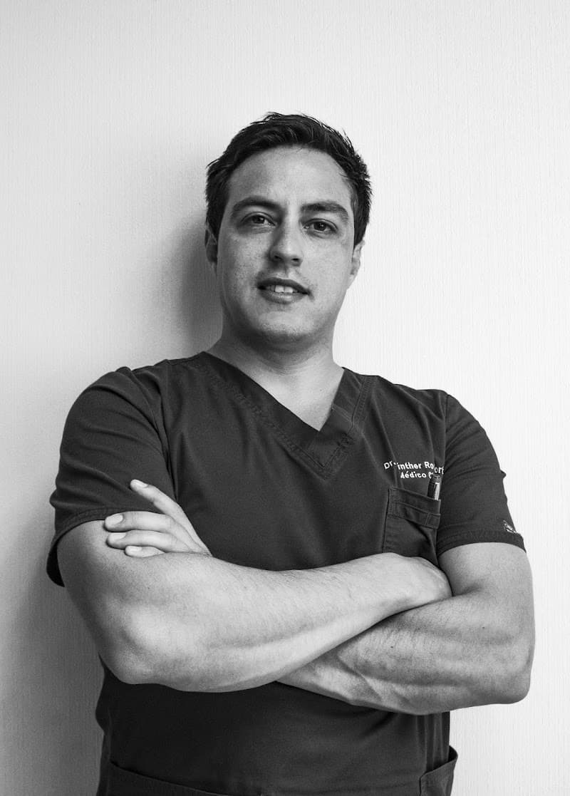 Dr. Gunther Rochefort - Medicina Estética Las Condes photo
