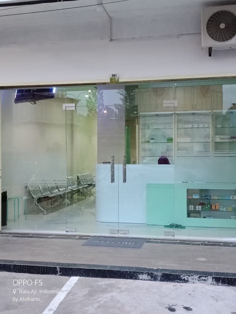 Dr. H.Oscar Noesirwan, Spa Batam photo