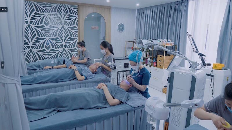 Dr. iSkin Beauty & Clinic Quận Hai Bà Trưng photo