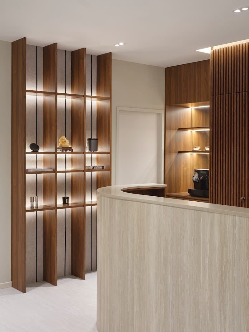 Dr Rachel Ho Singapore photo