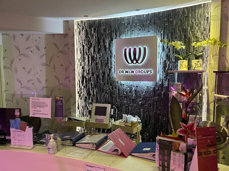 Dr WW Medical & Cosmetic Dermatology Wei Huachen Dermatology and Medical Laser Center New York photo