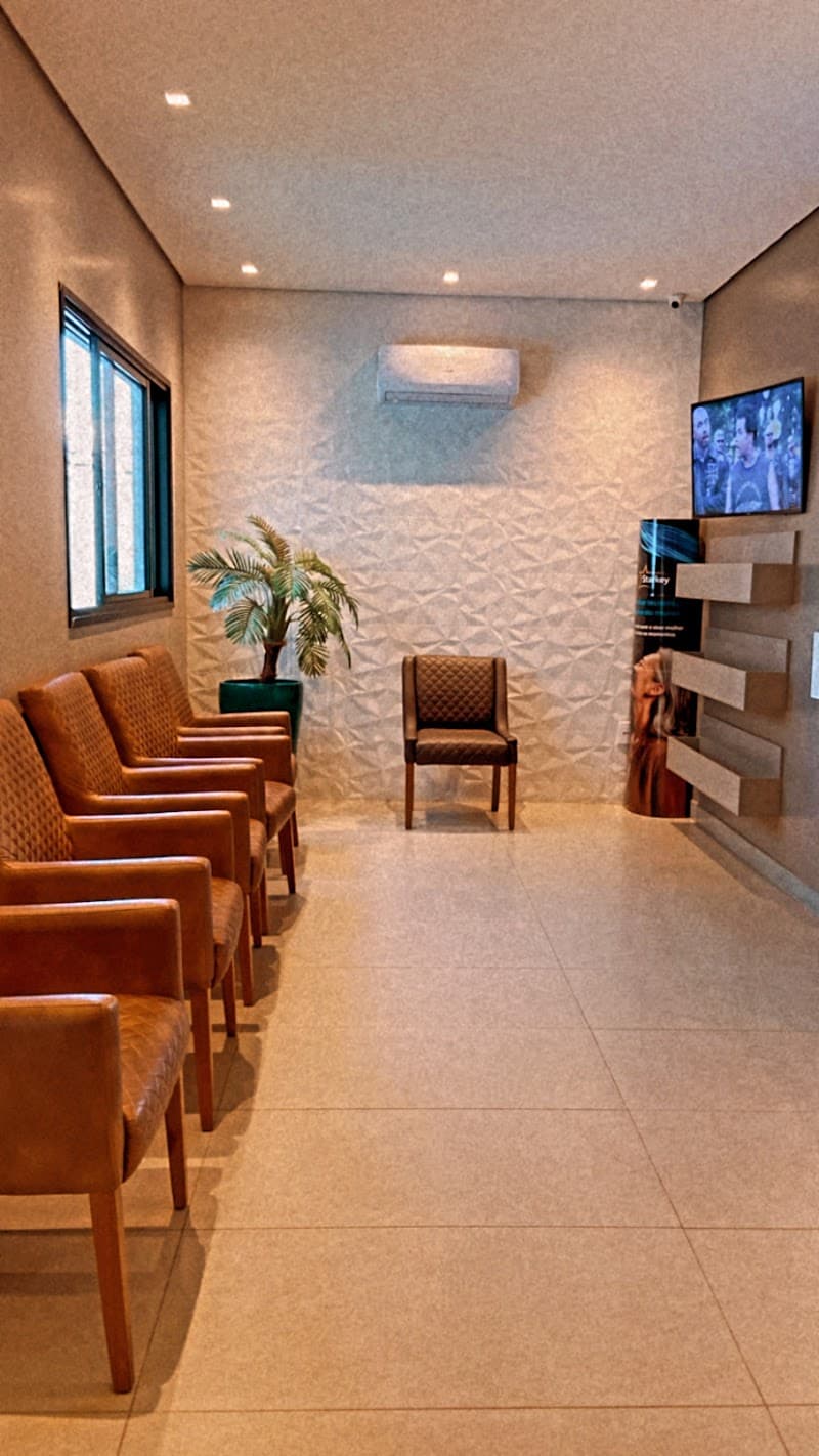 Dra. Naiara Araújo Fisioterapia e Estetica Avançada Batatais photo