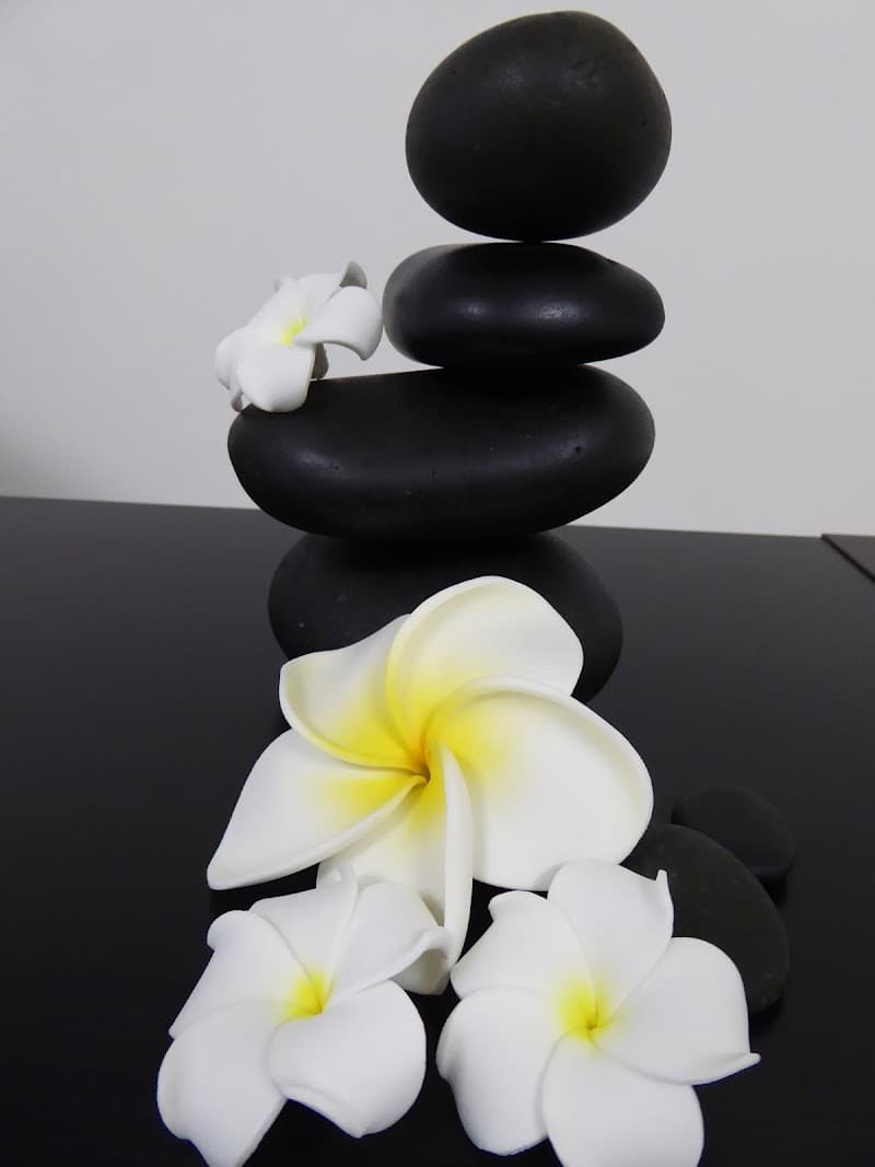 Dreiheit Massagen und Energie Wädenswil photo