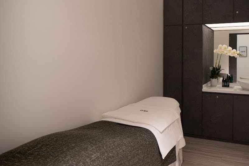 DrSpa - Orchard Gateway Singapore photo