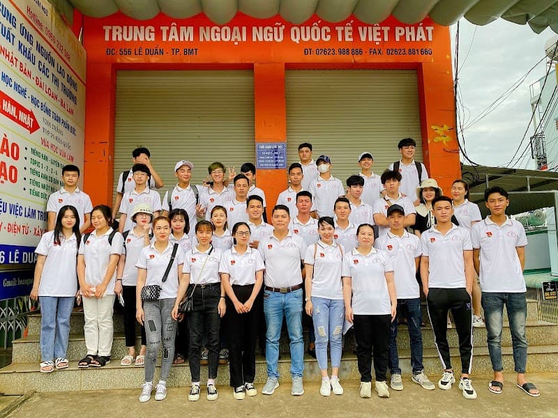 Du học - XKLĐ Việt Phát Buôn Ma Thuột photo