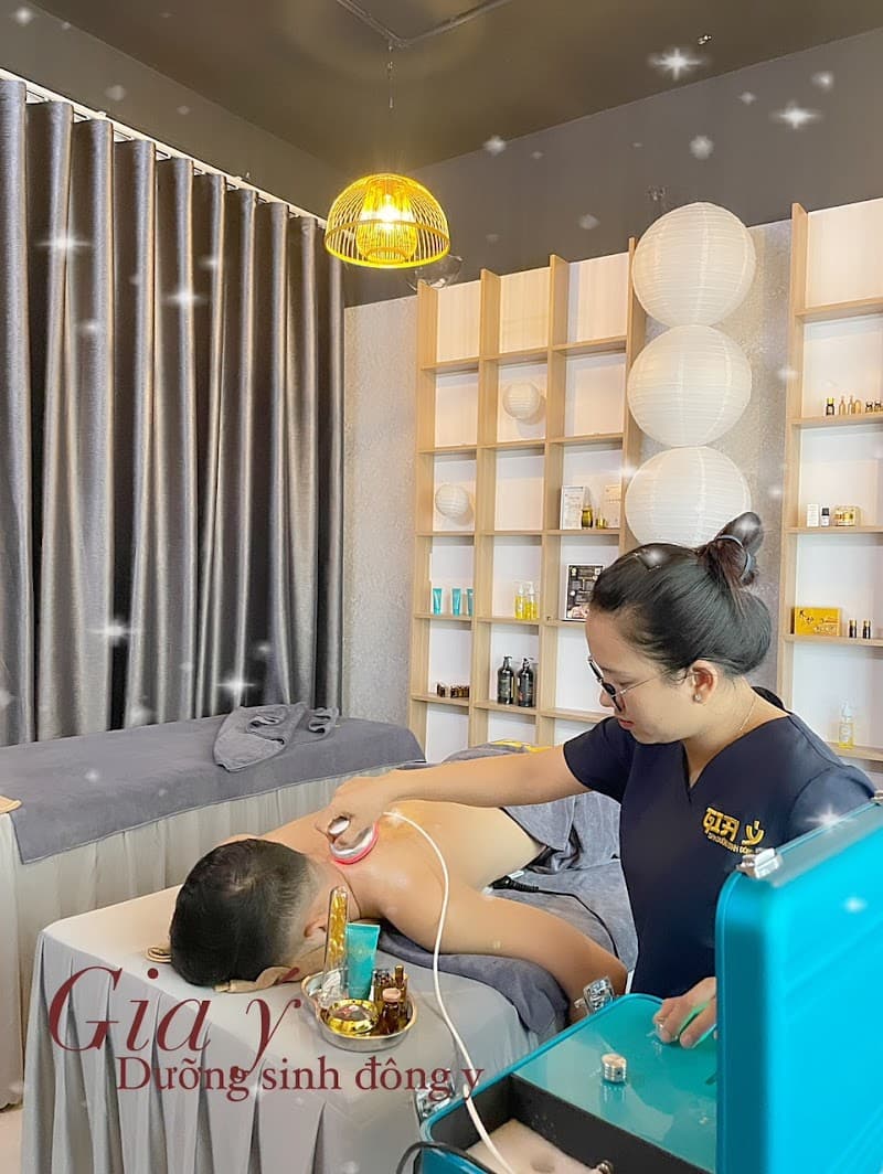 Dưỡng Sinh Đông Y Spa Gia Ý Dien Chau photo