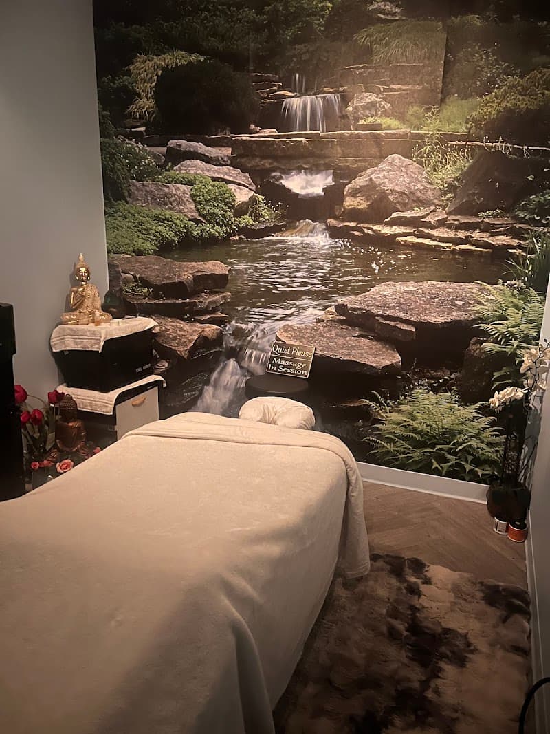Dutchess Empire Massage Marietta photo