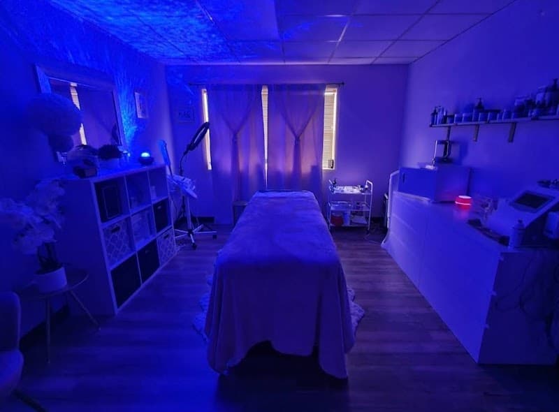 E Divine Beauty Spa Wausau photo