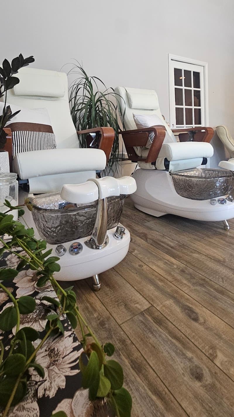 Earthbound Salon and Day Spa Wilmington photo