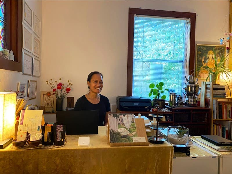 East Of The Sun Therapeutics Richmond photo