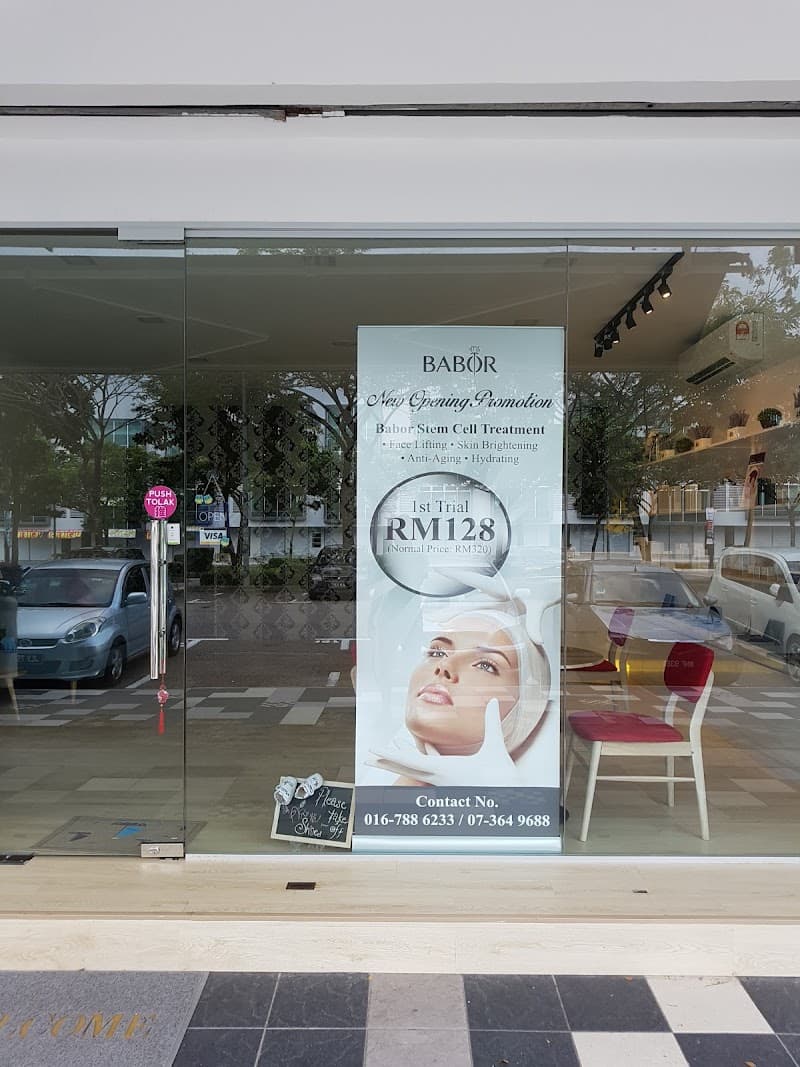 East Radiance Skincare Tebrau photo