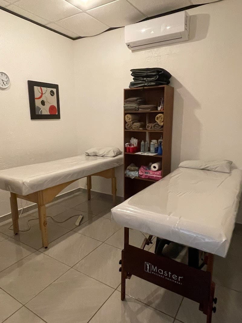 Eclipse Aesthetic Clinic Isabela photo