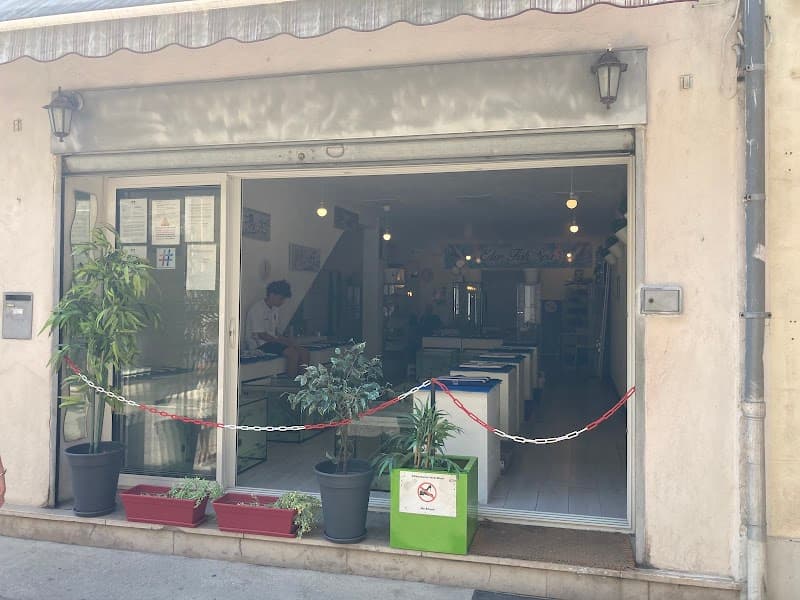 Eden Fish Spa Aigues-Mortes photo