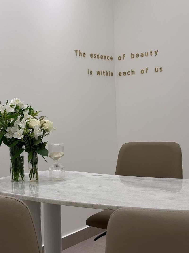 Eimilli Soares Estetica Avancada Marília photo