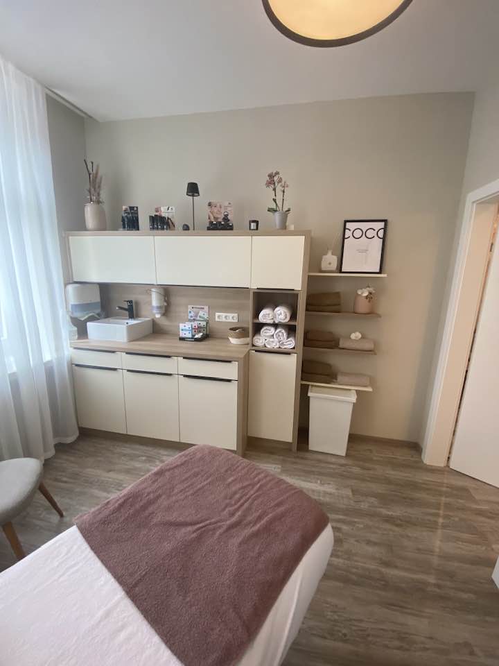 Einfach Mehr Kosmetik - Inhaberin Elisabeth Mitterecker Pitten photo