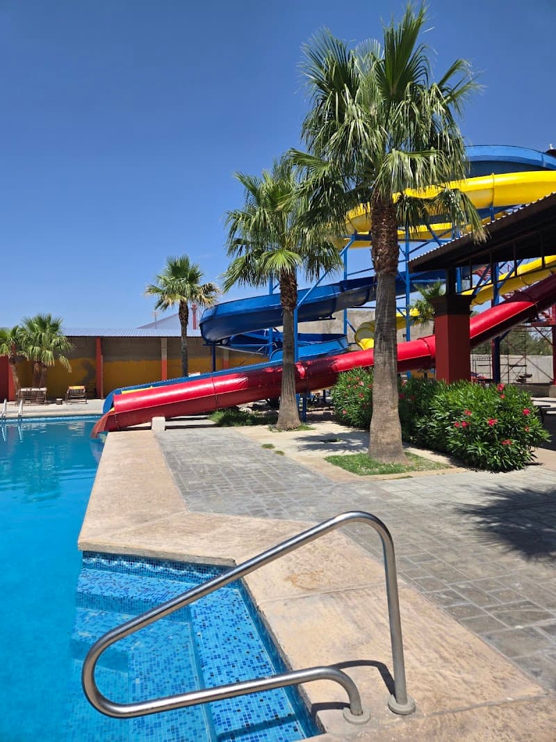 El Balneario Heroica Nogales photo