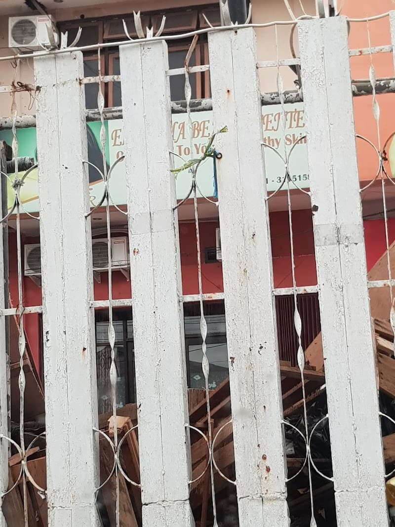 El Rapha House of Beauty Ternate photo