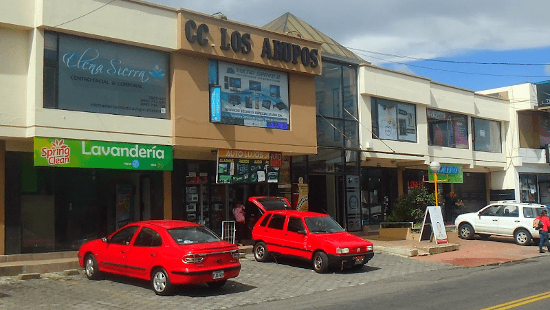 Elena Sierra Sangolqui photo