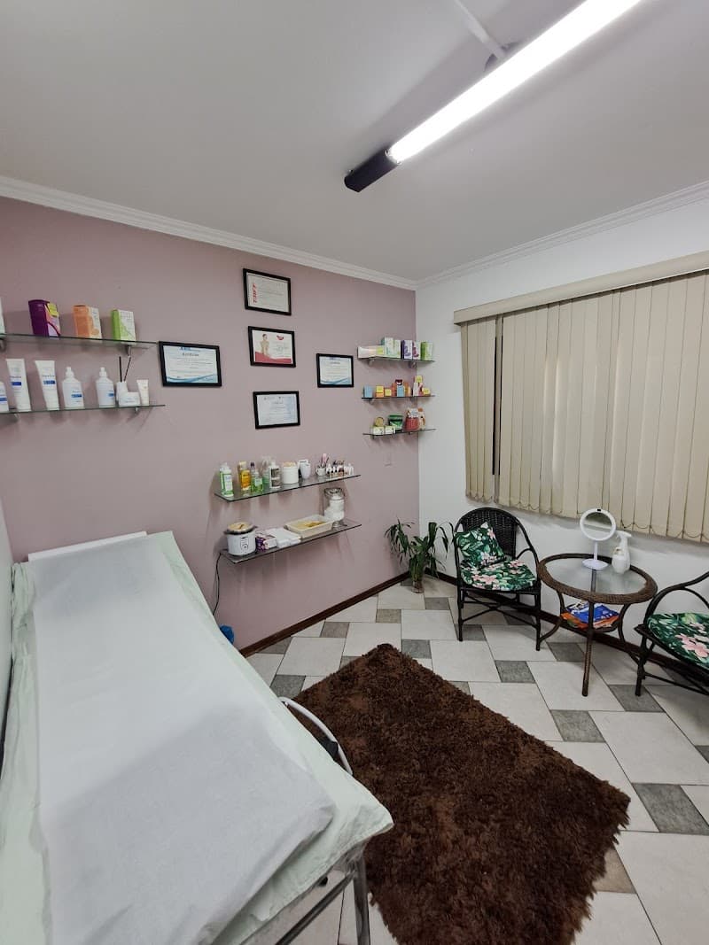 Eliana Barca Esmalteria Americana photo