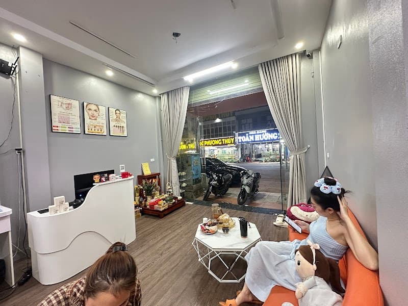 Em Xinh Spa Gội Đầu Dưỡng Sinh Nail Mi Hạ Long photo