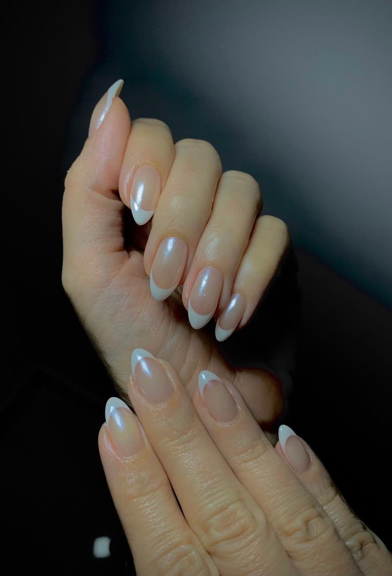 Emma's Spa and Nail Salon D-104 Courtyard photo