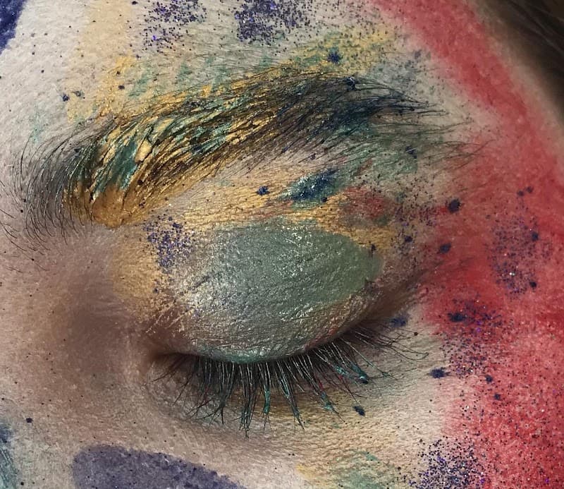 Encarni Macías Centro de Belleza Gines photo