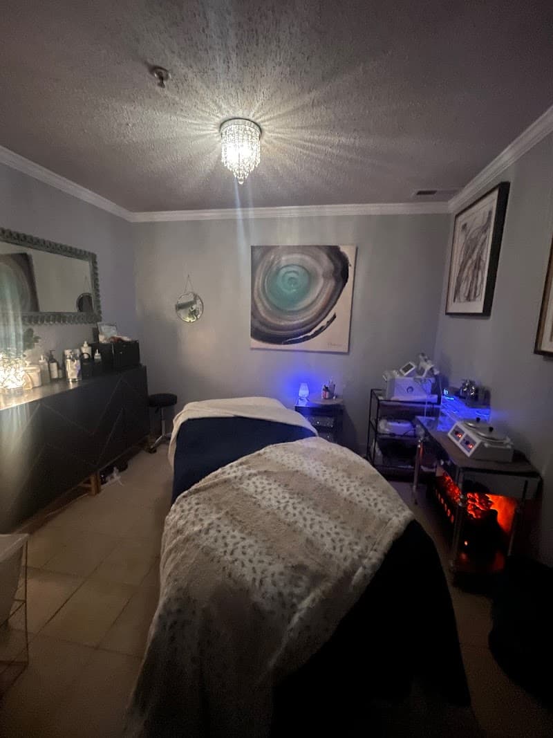 Encore Spa Fayetteville photo