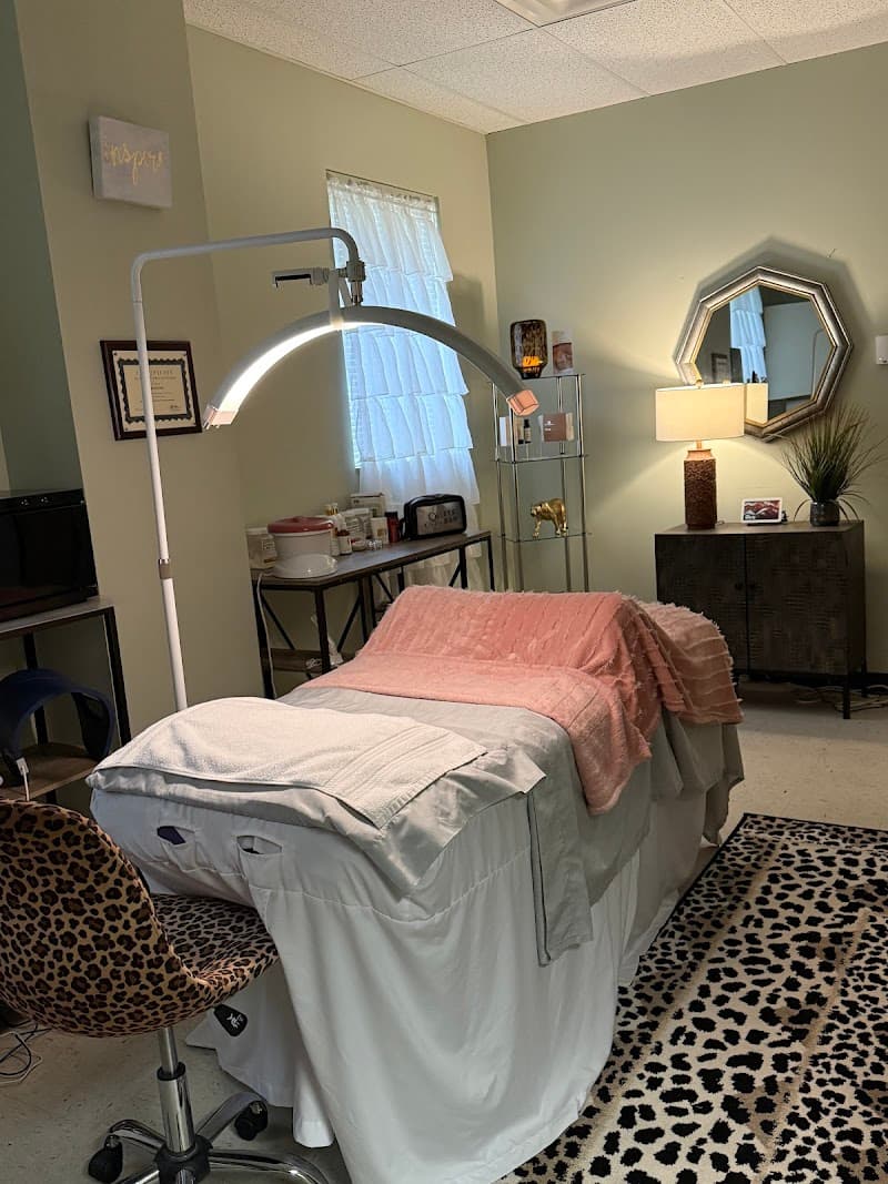 Endermologie By Debbie Oakmont photo