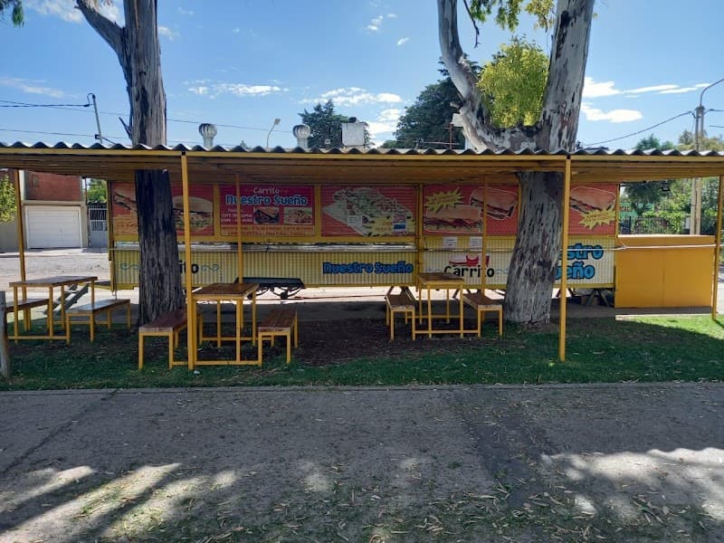 Entre La Razón Y La Locura Centenario photo