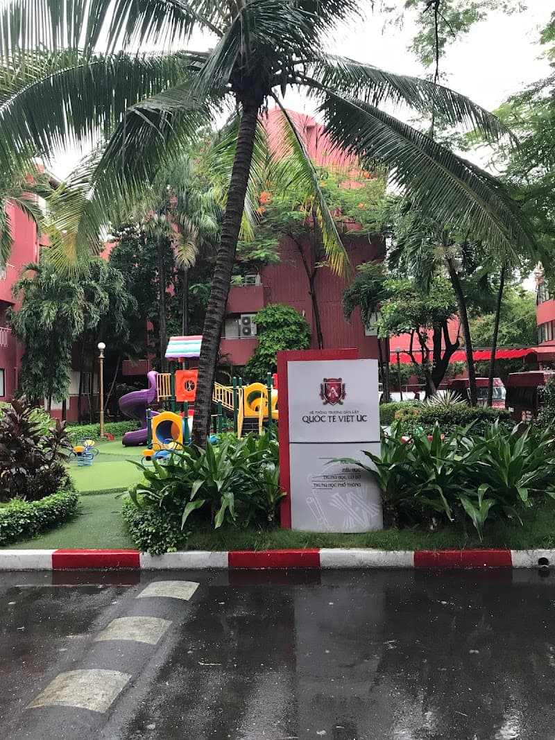 Eris Quốc Tế Đường 3 Tháng 2 Quận 10 photo