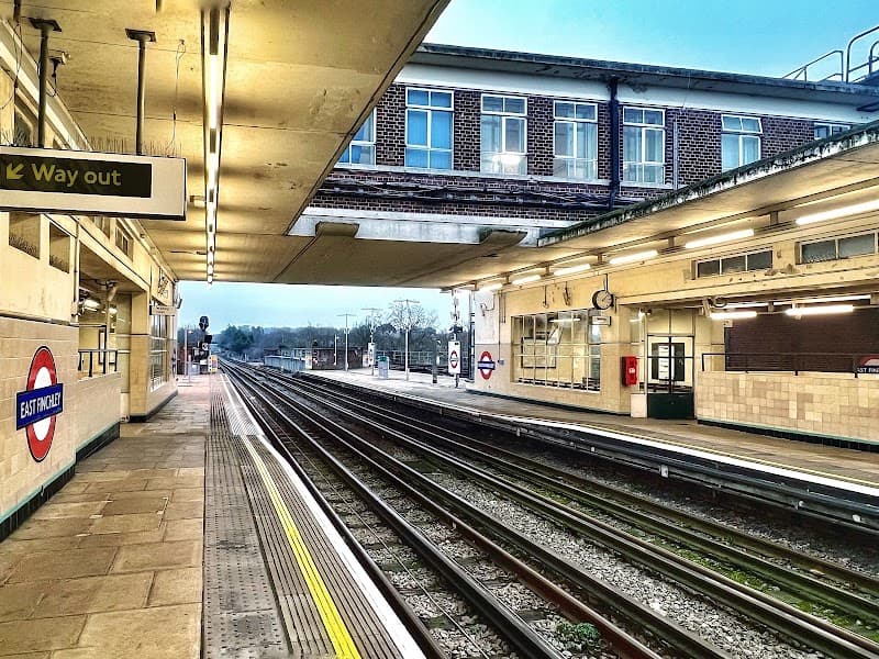 Es Vida East finchley photo