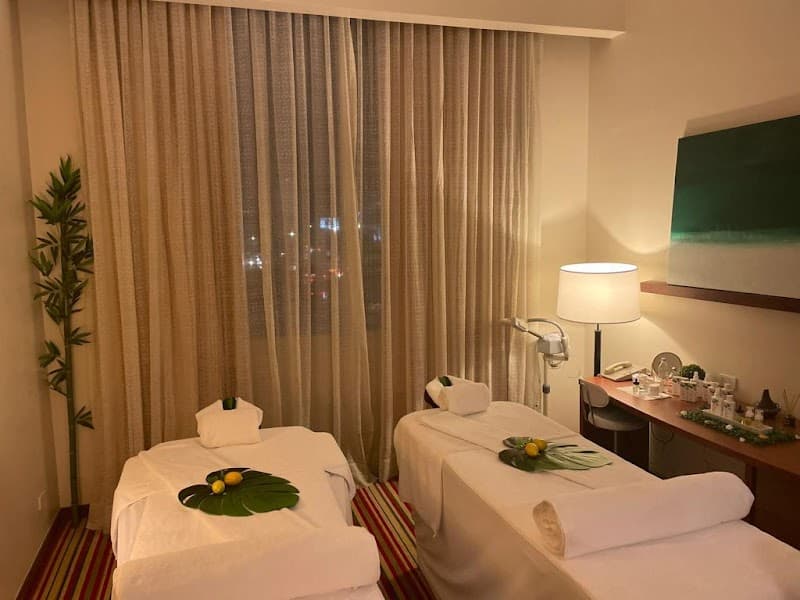 Espacio Verde by ArlinesOrganicWays | Metromall Panama City photo