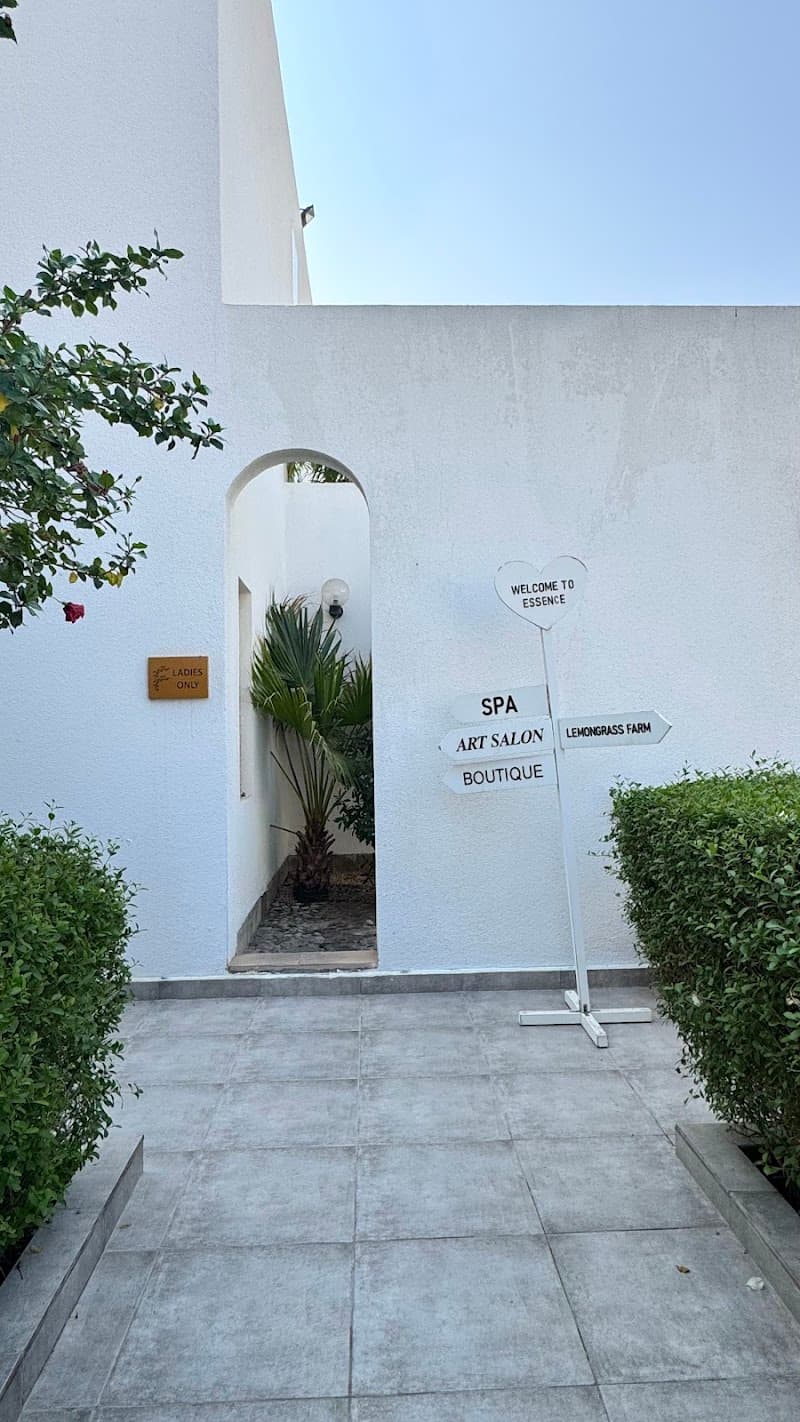 Essence Spa for Women Al Kharjiyah Street photo