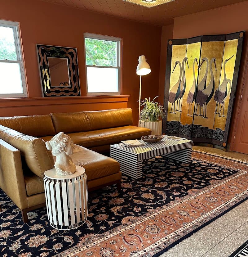 Essential Kneads Therapeutic Massage Falls Church photo