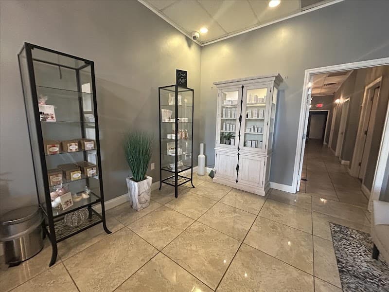Essentials Oasis Deluxe Day Spa Jacksonville photo