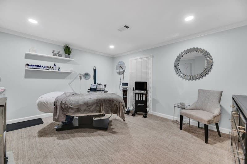 Essentials Wellness and Skincare Brentwood photo