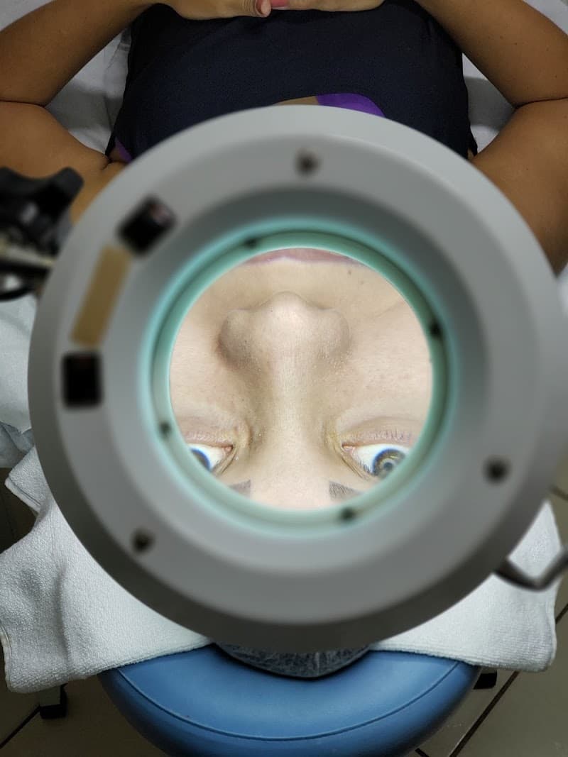 Estefânia Lameo Estética Pitangueiras photo