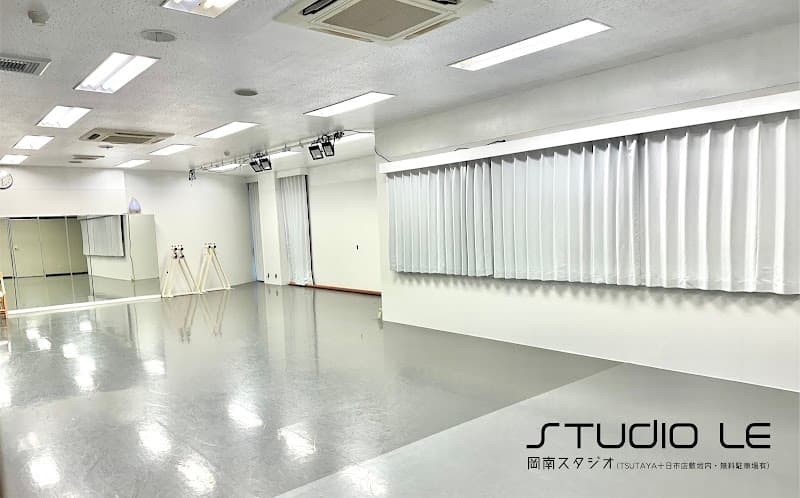 Estestudio Ecole Kita Ward, Okayama City photo