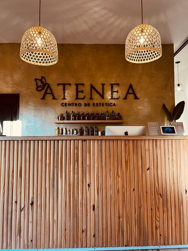 Posadas estetica atenea photo