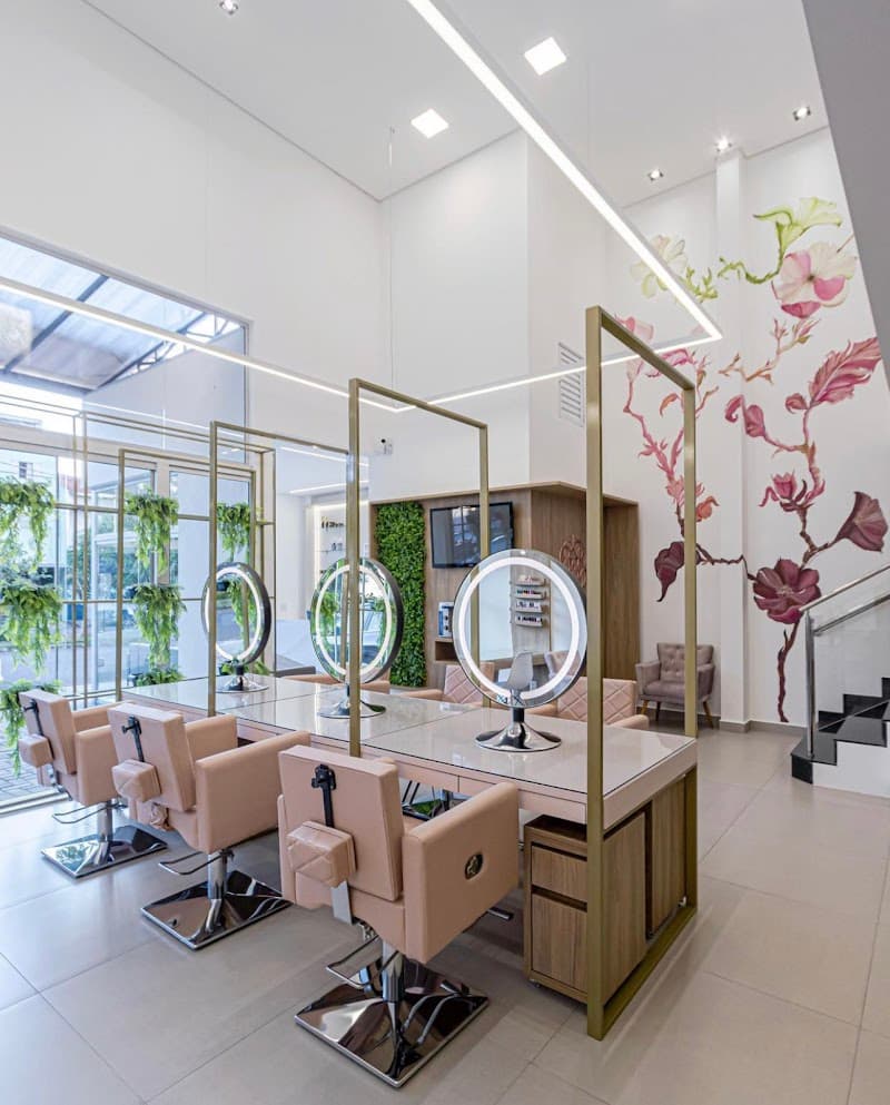 Estética Charme Neiri Cambé photo