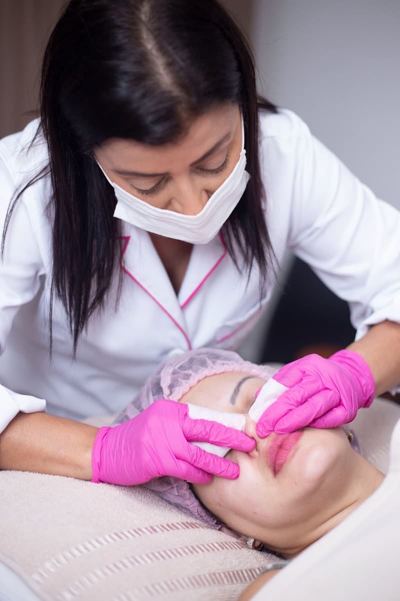 Estetica Karine Gomes Curitiba photo