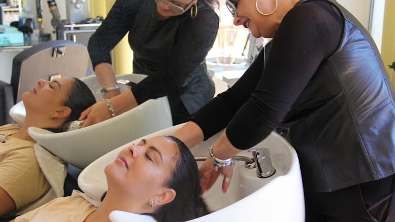 Estética Marli Medeiros Chapecó photo