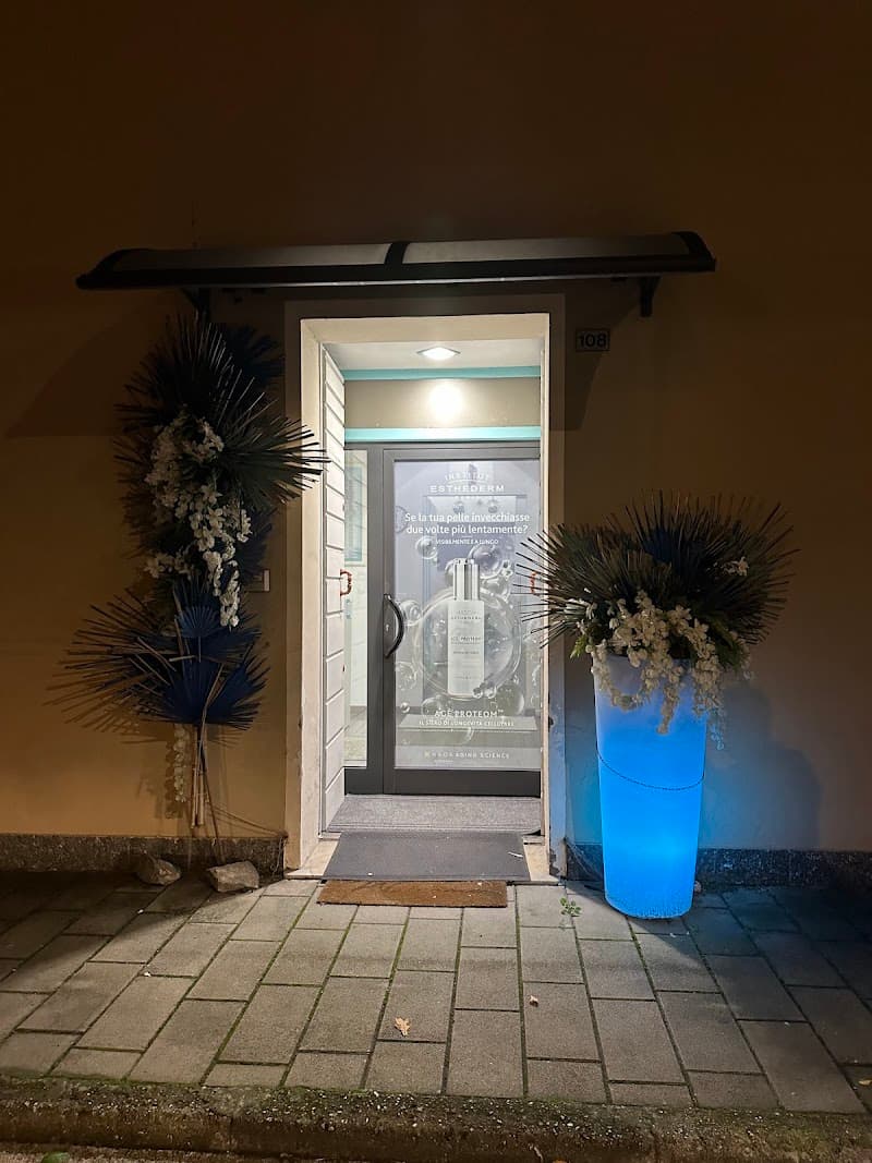 Estetica Tiffany Montagnana photo